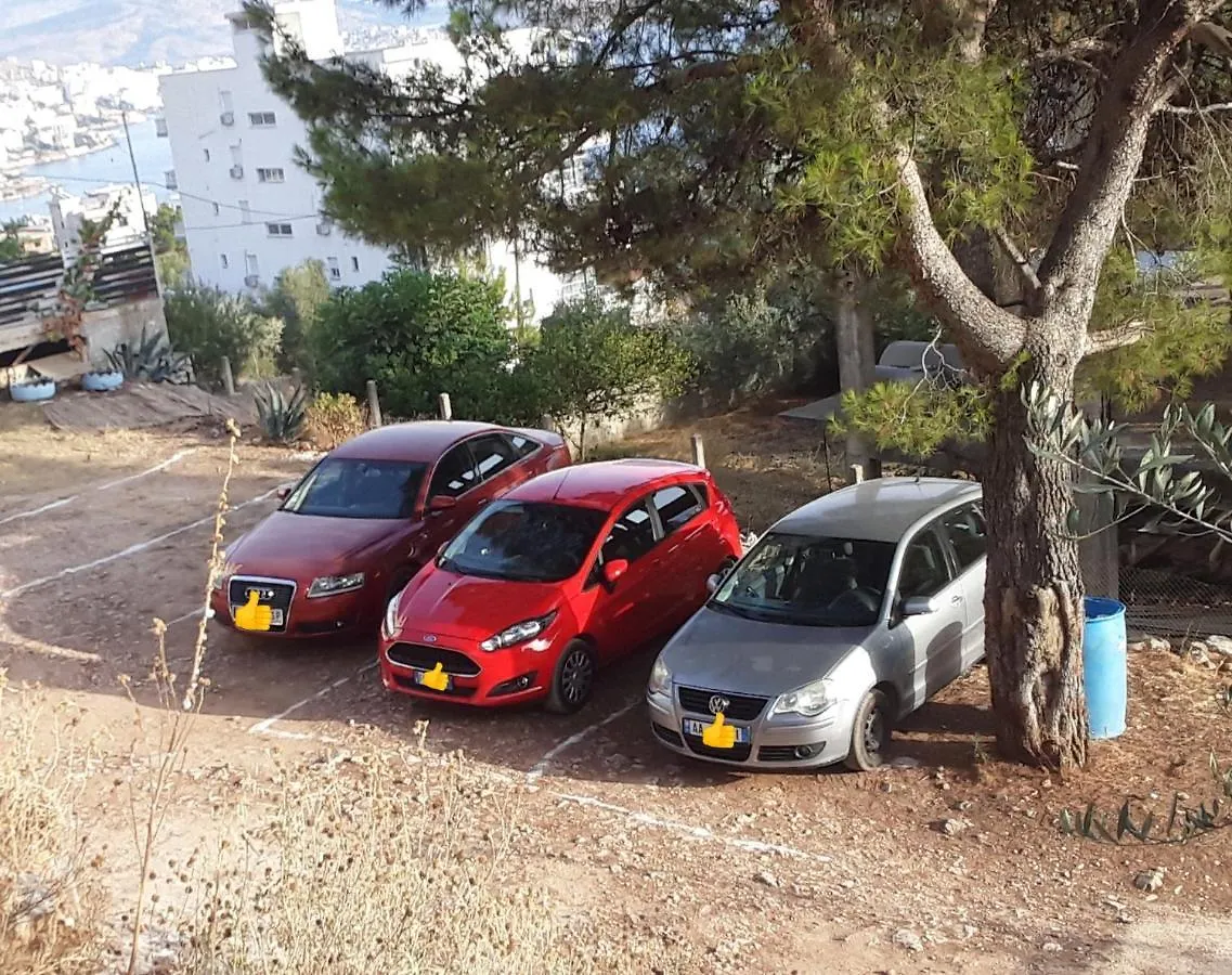 Vila Jakupi Sarande 0*,  Albania