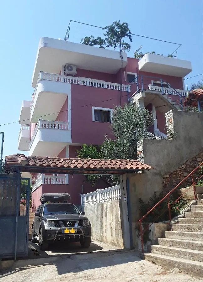 Vila Jakupi Sarande