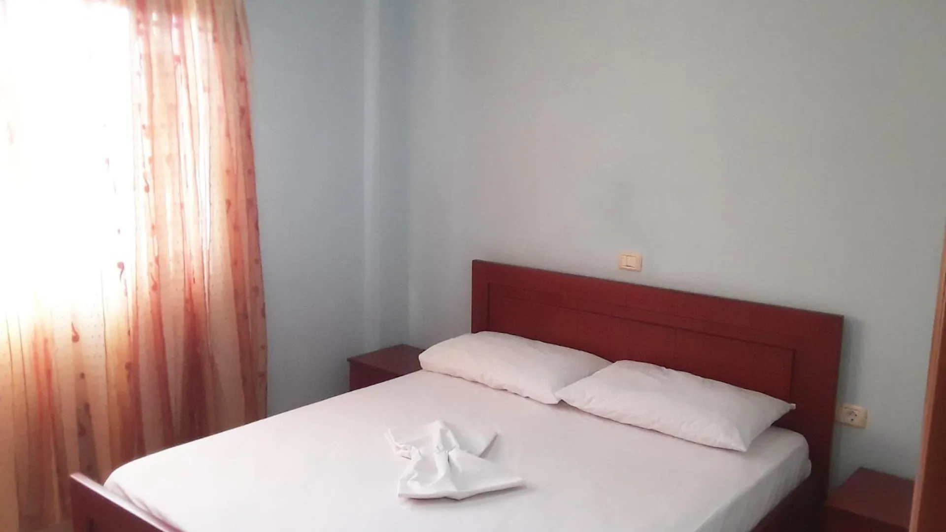 Apartment Vila Jakupi Sarande